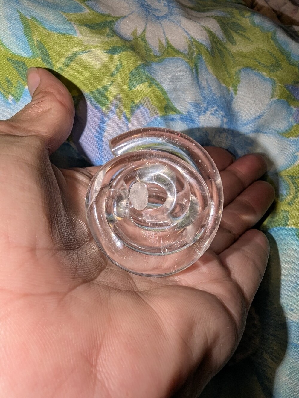 HUGE CLEAR SWIRL RING - Picture 2 of 5